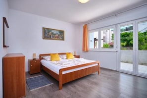 Apartment, Smoking - Apartments Šimun - 15m From the Beach (Trogir)