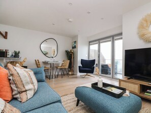 Living area - Apartment 3 Fistral Beach (Newquay)