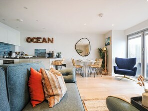 Living area - Apartment 3 Fistral Beach (Newquay)