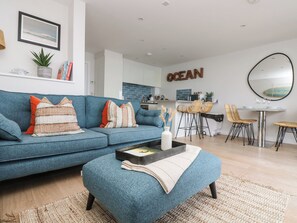 Living area - Apartment 3 Fistral Beach (Newquay)