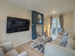Living area - A fantastic place for families to stay. (Conwy)