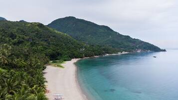 Private beach nearby, white sand