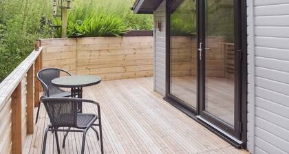 2 bedroom accommodation in Ballantrae