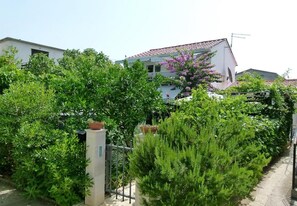 하우스, 흡연 | 3 개의 침실