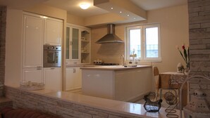 Room - Holiday Houses, Villas Darko - With Parking (Split)