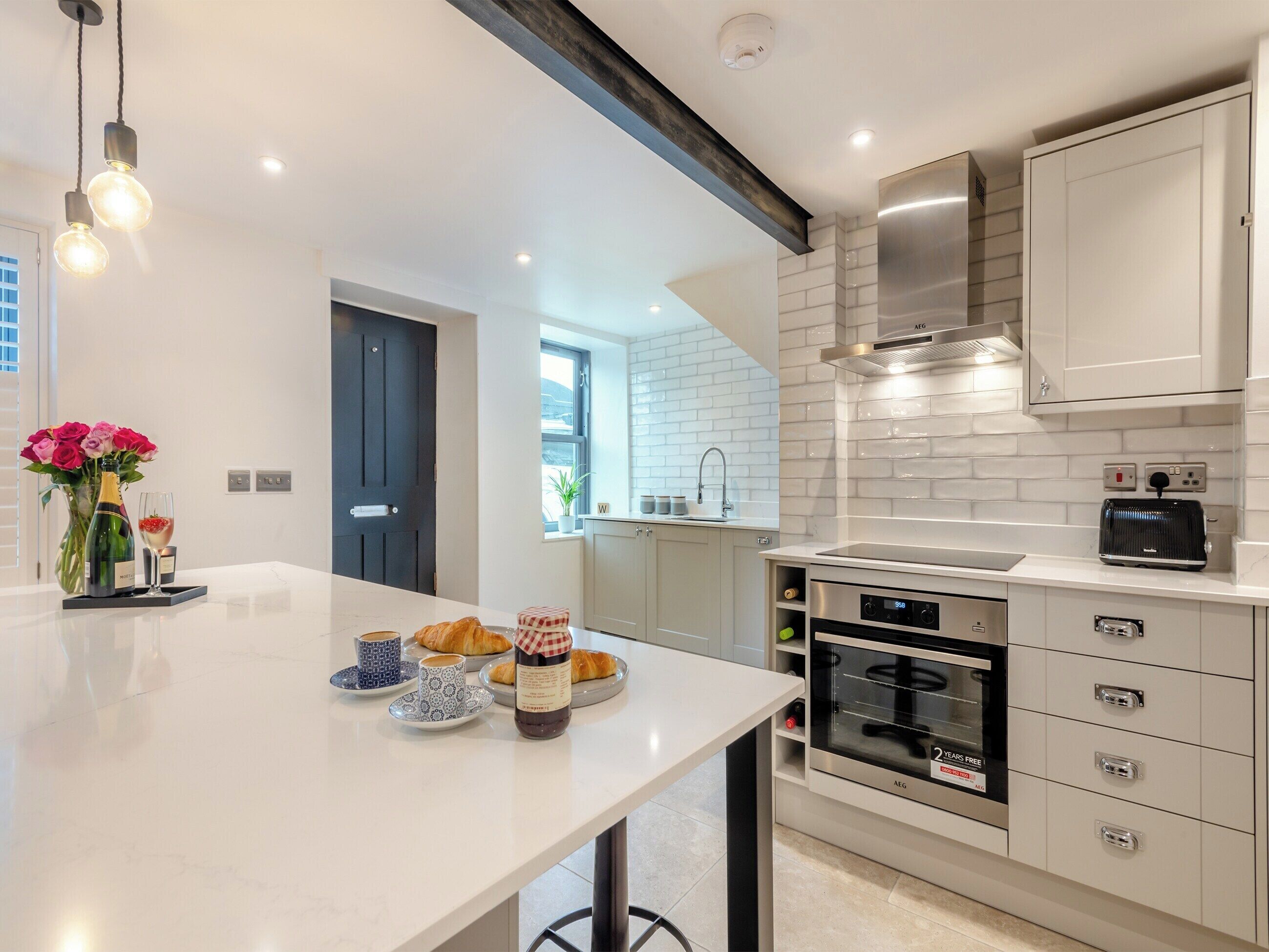 Geschirrspüler, Hochstuhl