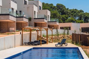 Pool - AM-7 Modern house with shared pool (Llafranc)