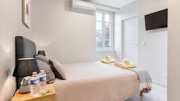 7 chambres, bureau, lit parapluie, Wi-Fi gratuit