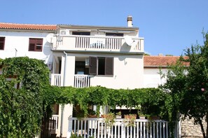 Apartment, Smoking | 2 bedrooms - Apartments Tome - sea View (Tisno)