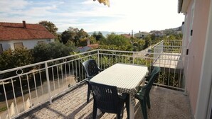 Apartment, Smoking - Apartments Božica - 30m From the sea (Tkon)