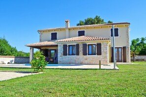 Maison, fumeur | Extérieur