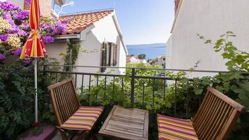 Apartment, Smoking | 2 bedrooms