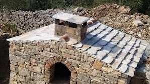 House, Smoking | Exterior