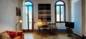 Books - AFFAIRS OF THE HEART MATTERS OF THE HEART (Venezia)