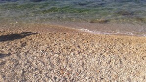 Unclassified image, 3 of 23, button - Apartments Dino - 20m From the sea (Supetar)
