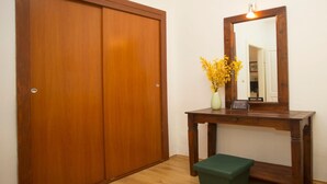 2 bedrooms - Apartments Zdrav - With big Terrace (Split)