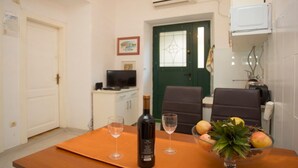 2 bedrooms - Apartments Zdrav - With big Terrace (Split)