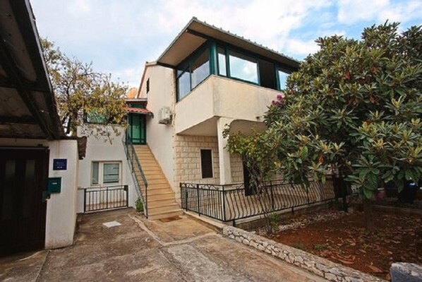 Exterior - Apartments Vrilo - 30m From the sea (Supetar)