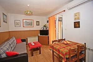 Apartamento, para fumantes | 3 quartos
