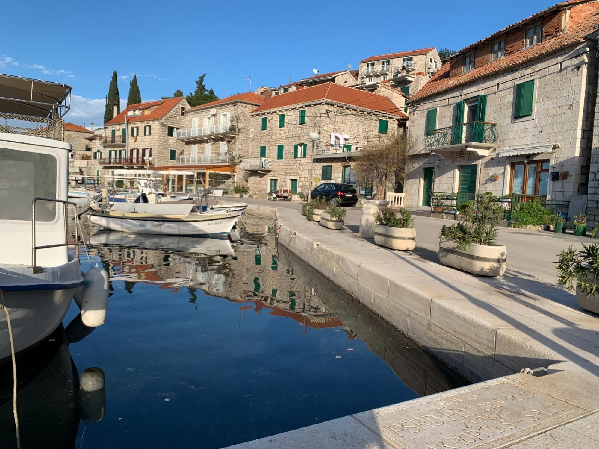 2 عدّة غرف نوم