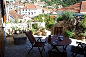 House | 4 bedrooms - Holiday Houses, Villas Masa - With Pool (Milna)