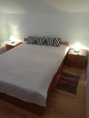 Apartamento, para fumantes | 2 quartos
