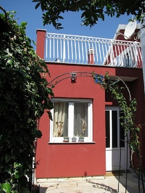 Apartamento, para fumantes | 2 quartos