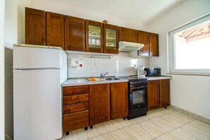 Apartment, Smoking | 3 bedrooms - Apartments Barb - 30 m From the sea (Postira)