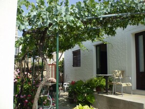 House, Smoking | 2 bedrooms - Holiday Houses, Villas Smi - 30 m From sea (Sucuraj)