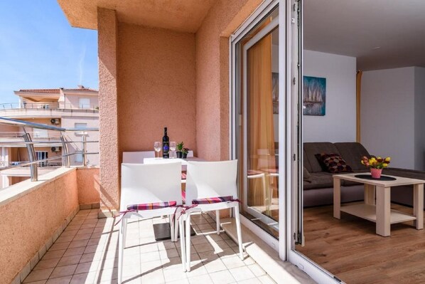 Apartment | 2 bedrooms - Apartments Maša - Modern sea View Apartment (Trogir)