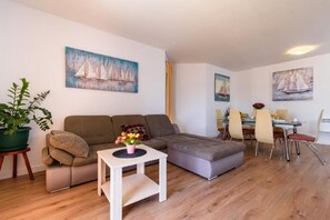 Apartment | 2 bedrooms - Apartments Maša - Modern sea View Apartment (Trogir)