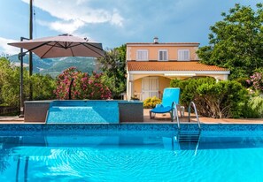 House | Exterior - Holiday Houses, Villas Mare - Open Pool and Pool for Children (Kastela)