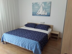 아파트, 흡연 | 3 개의 침실