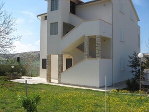 Apartment, Smoking | 3 bedrooms - Apartments Frane - 20 m From Beach (Rab)