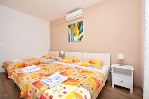 House | 3 bilik tidur 