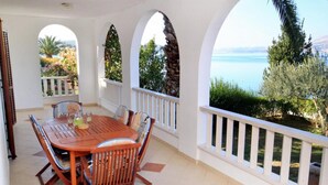 Unclassified image, 4 of 38, button - Apartments Natali - 5 M From the Beach (Okrug)