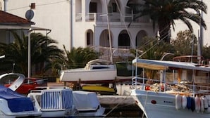 Unclassified image, 2 of 38, button - Apartments Natali - 5 M From the Beach (Okrug)