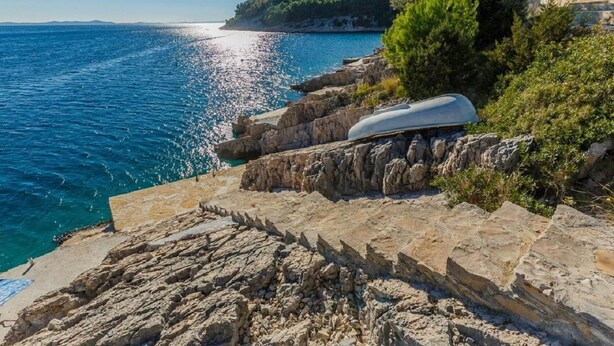 Unclassified image, 1 of 21, button - Accommodation in Coves Deni - 70m From Beach (Milna)