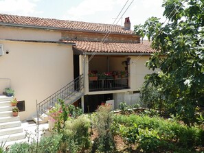 Apartment, Smoking | 2 bedrooms