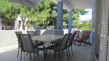 Apartment, Smoking | 3 bedrooms