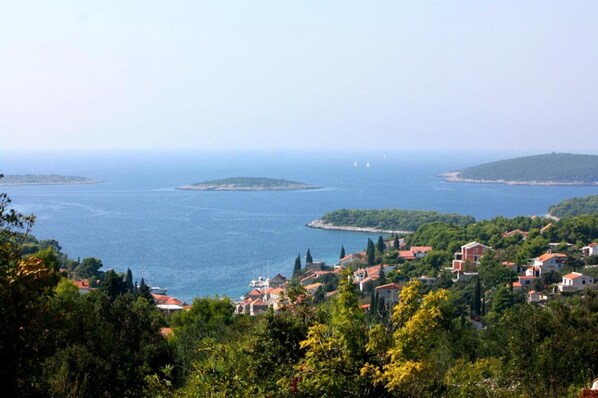 Apartment, Smoking | Exterior - Apartments Gana - 50 M From the sea (Solta)