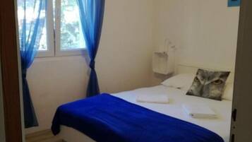 Apartment, Smoking | 3 bedrooms