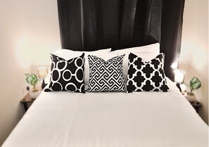 5 Schlafzimmer, Bügeleisen/Bügelbrett, WLAN, Bettwäsche