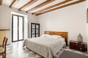 1 camera, Wi-Fi, lenzuola