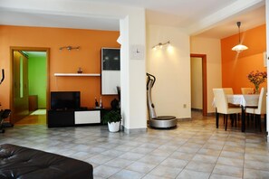 Apartment, Smoking | 3 bedrooms - Apartments Karma - big Terrace (Pucisca)