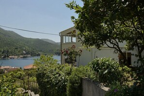 Apartamento, para fumantes | 2 quartos