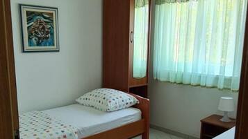 House, Smoking | 2 bedrooms