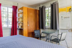 1 多间卧室、办公桌、熨斗/熨衣板、WiFi