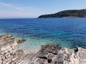 Room - Holiday Houses, Villas Villa Bistrana - 15m From sea (Vela Luka)