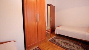 Apartment, Smoking | 1 bedroom - Apartments Tenara - in Center & Close to the sea (Vis)